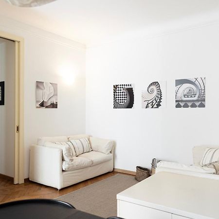 Elegante Bilocale In Montenapoleone - Brera Milano Exterior foto