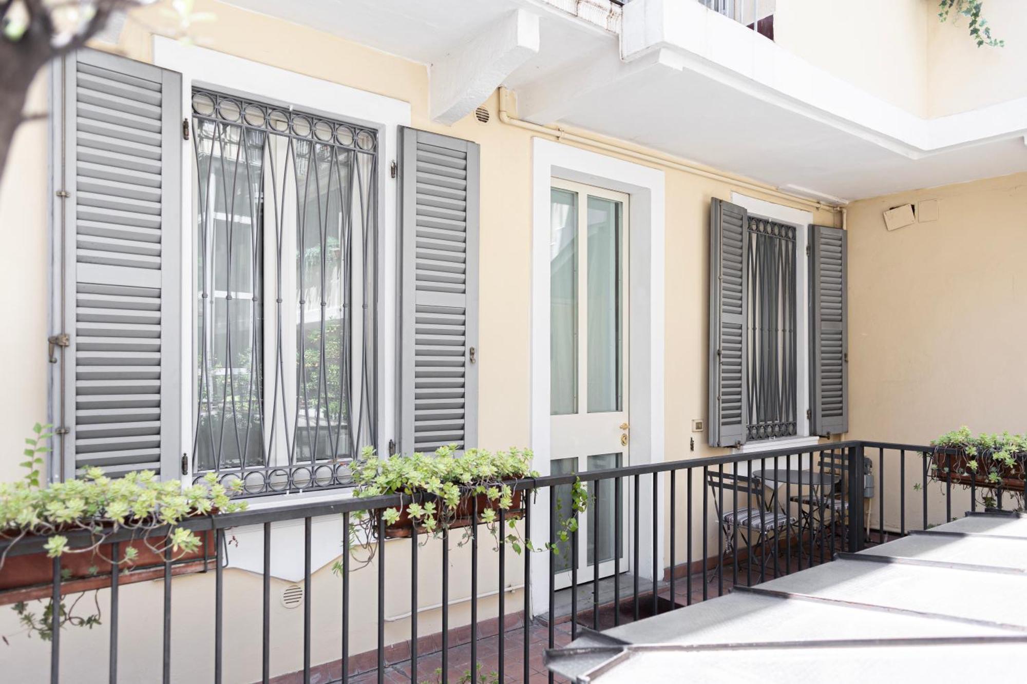 Elegante Bilocale In Montenapoleone - Brera Milano Exterior foto