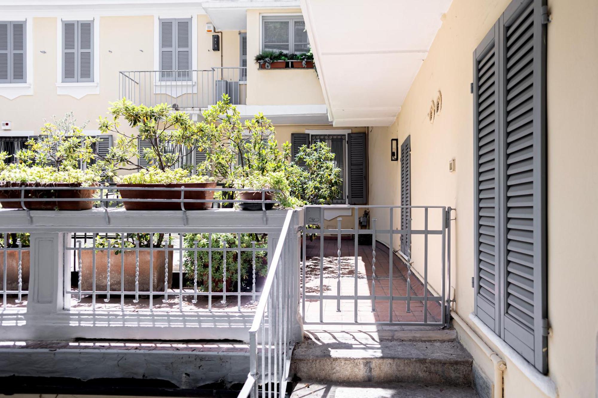 Elegante Bilocale In Montenapoleone - Brera Milano Exterior foto